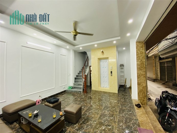 Bán Nhà Mặt Phố Thịnh Hào 1 Quận Đống Đa. 40m Mặt Tiền 8m Nhỉnh 10 Tỷ. Cam Kết Ảnh Thật Mô Tả Chính