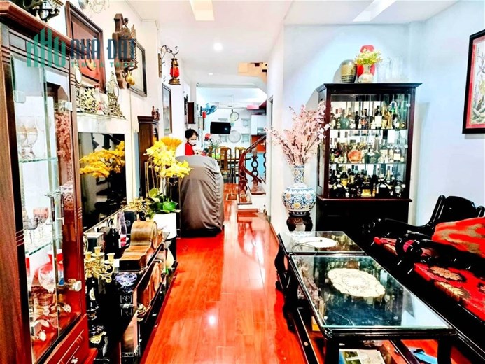 Bán Nhà Phố Thái Thịnh Quận Đống Đa. 57m Xây 5 Tầng Nhỉnh 15 Tỷ. Cam Kết Ảnh Thật Mô Tả Chính Xác.