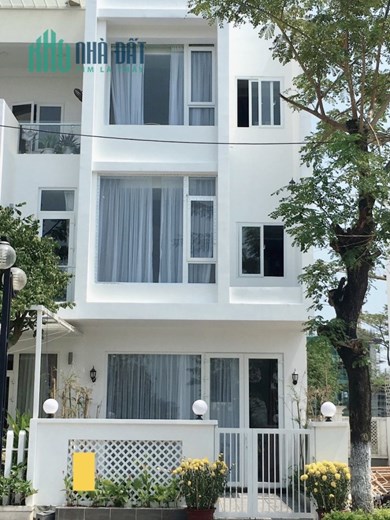 Bán Nhà 3 Tầng Euro Village 1 - Sơn Trà - Dòng tiền 300 Tr/N. Giá 10,x tỷ
