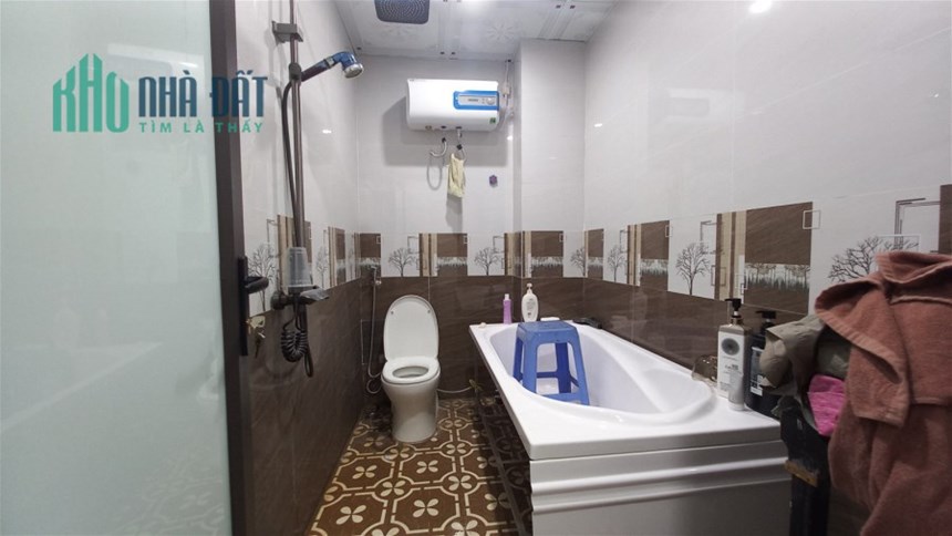 Bán Nhà Mặt Phố Thái Thịnh Quận Đống Đa. 54m Xây 6 Tầng Mặt Tiền 4m Nhỉnh 18 Tỷ. Cam Kết Ảnh Thật