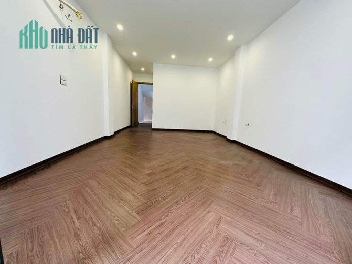Bán Nhà Mặt Phố Thái Thịnh Quận Đống Đa. 45m Mặt Tiền 4.4m Nhỉnh 18 Tỷ. Cam Kết Ảnh Thật Mô Tả