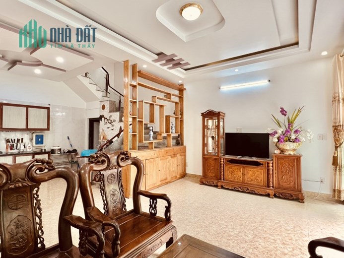 BÁN NHÀ CHỢ HÀNG MỚI KHU DÂN CƯ ĐẲNG CẤP NHÀ GIÀU..