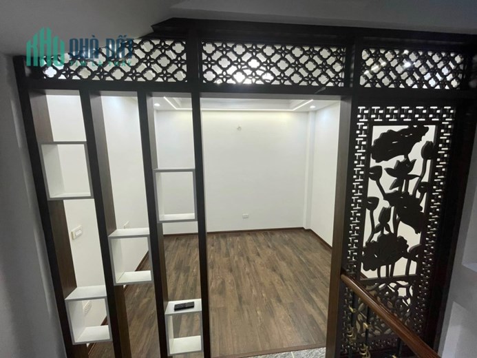 Gần Phố  , Nguyễn thị Đinh , 40 m2 giá 4.5 tỷ .ở Sướng