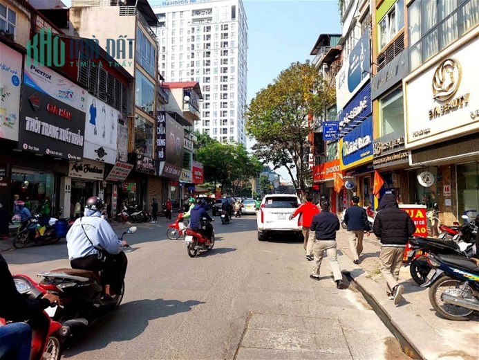 Bán Nhà Mặt Phố Thái Thịnh Quận Đống Đa. 37m Nhỉnh 14 Tỷ. Cam Kết Ảnh Thật Mô Tả Chính Xác. Chủ Cần
