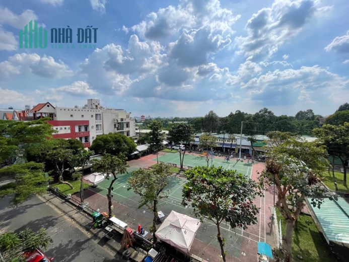 MẶT TIỀN CHỢ HẠNH THÔNG TÂY SẦM UẤT BẬC NHẤT. VỪA KINH DOANH, VỪA Ở. GÍA CHỈ 10 TỶ 5 - 66M2. 4 TẦNG.