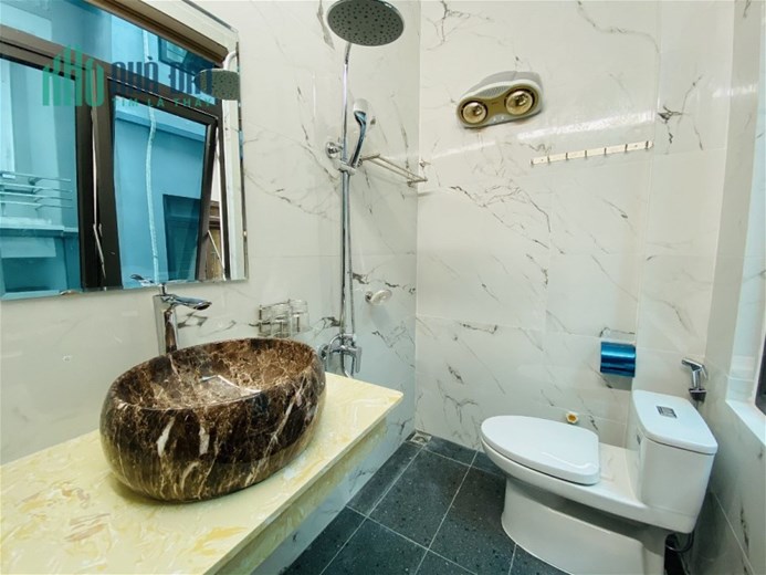 Bán Nhà Phố Nguyên Hồng Quận Đống Đa. 50m Mặt Tiền 4m Nhỉnh 12 Tỷ. Cam Kết Ảnh Thật Mô Tả Chính