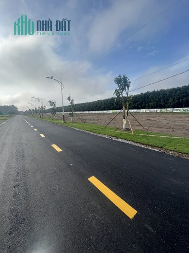 Bán đất Huyện Chơn Thành - Bình Phước DT 200m2 giá 699 Triệu