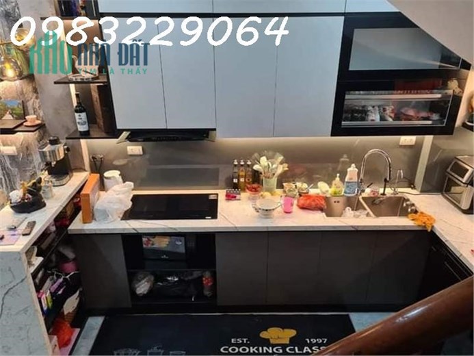 Bán nhà ở Thụy Khuê, Tây Hồ, 40m2 x 5 tầng, MT3.8m giá hơn 4 tỷ