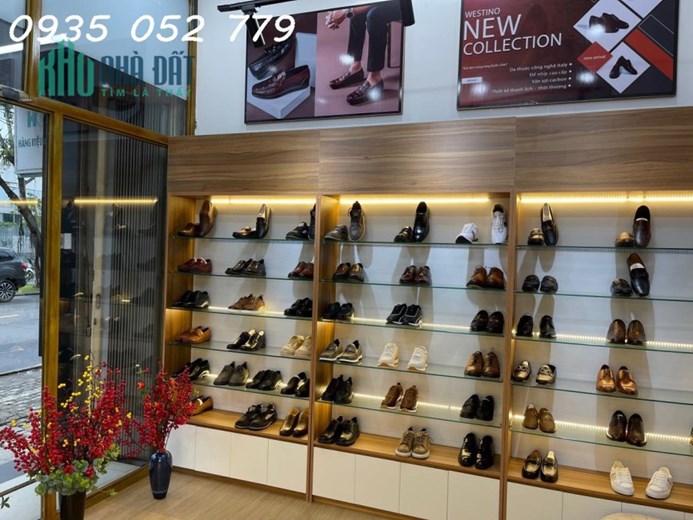 Gia đình qua nước ngoài định cư cần sang nhượng lại cửa hàng giày da nam cao cấp GUCIANO - WESTINO