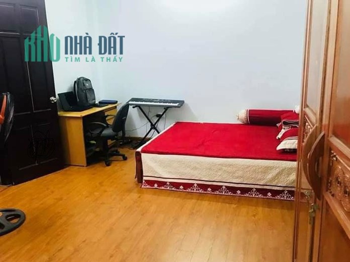 25m RA TỚI Ô TÔ, Đường Thành 23m x 3 tầng, giá 2,69 tỷ