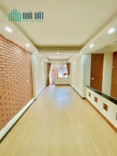 BÁN NHÀ XUÂN ĐỈNH 45M2*5T NGÕ OTO, NHÀ DÂN TỰ XÂY MỚI ĐẸP Ở NGAY , GIÁ 4.4 TỶ