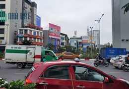 Bán nhà mặt phố trung tâm quận Thanh Xuân, 2 mặt tiền 5m. Giá 2.1 tỷ