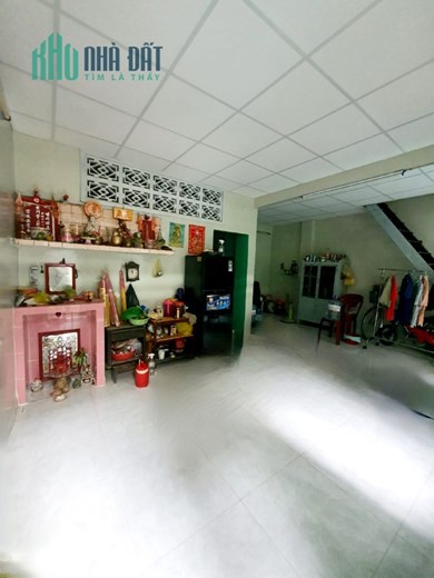 CẦN BÁN NHÀ CHÍNH CHỦ LÂU ĐỜI QUẬN 1- NHÀ CŨ CẤP 4 - NGANG 6M, NỞ HẬU