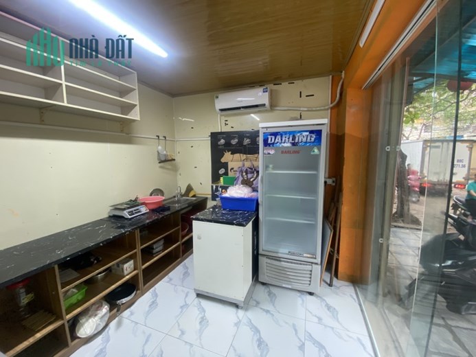 Cần sang nhượng cửa hàng tại 108 nhà E8 tập thể Thanh Xuân Bắc