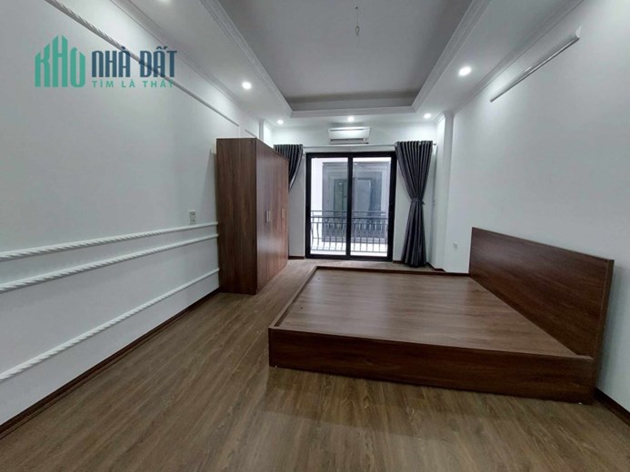 CHO THUÊ NHÀ HGĐ, VP, Ở NHÓM, 35m2, 5T, 3N, ĐỦ ĐỒ.....GẦN Ô TÔ. CỔ NHUẾ.