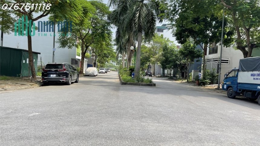 Bán shophouse KĐG Việt Hưng, sát Vinharrmony 80m*7T, MT5m, 15.8 tỷ