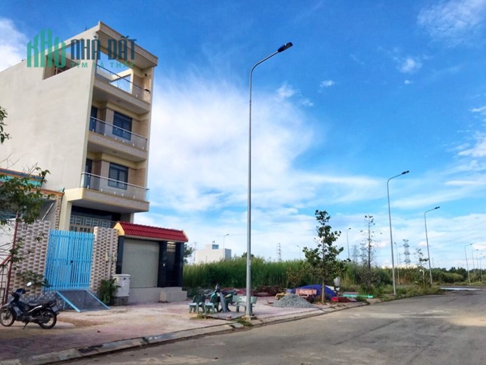 BÁN ĐẤT THỔ CƯ NGUYỄN BÌNH NHƠN ĐỨC