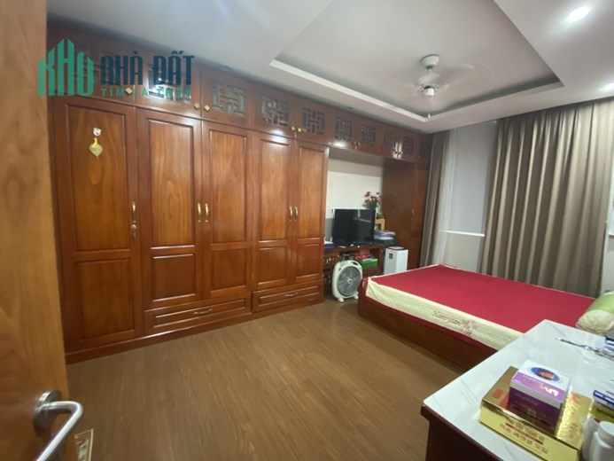 Bán gấp nhà 5 tầng mới xây 55m2, mặt tiền 5,2m, ô tô,  ở sướng, đường Vĩnh Hưng Quận Hoàng Mai, Giá