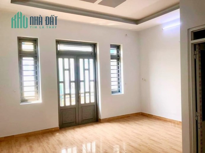 Hẻm 8m có lề Nguyễn Ảnh Thủ, Quận 12, 64m2, 4 tầng, nở hậu, 4 tỷ 9