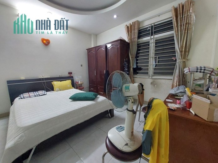 Bán nhà 90m2, 5 tầng, 4.4m x 20m Trung Chánh Hóc Môn giá 6 tỷ