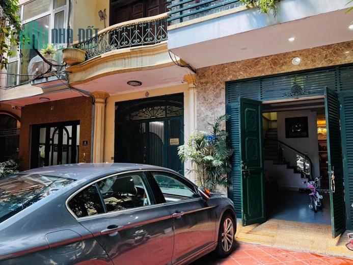Lô góc ,3thoáng,ôtô tránh,thang máy,phân lô 70m2 15tỷ9,mua bán nhà riêng Láng Hạ Đống Đa Hà Nội