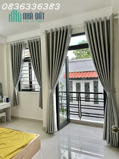 Bán nhà Phường Tân Quy, Quận 7, Lê Văn Lương 1 trệt 2 lầu BTCT 44m2 Chỉ 5T