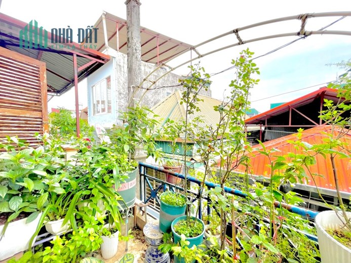 KHƯƠNG TRUNG - THANH XUÂN - CÁCH 10 RA ĐƯỜNG ÔTÔ - 40M2 X 4 TẦNG - MT 4.3M -SỔ  VUÔNG ĐẸP - CHỈ HƠN