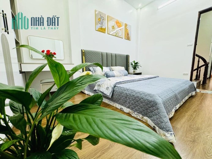 -KHƯƠNG TRUNG- MẶT TIỀN SIÊU RỘNG - NHÀ ĐẸP-40m-4t-mt12m-giá chỉ 4,98tỷ