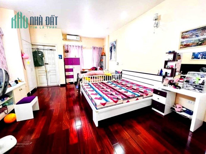 Bán Nhà Phố Hoàng Ngọc Phách Quận Đống Đa. Sổ 65m Thực Tế 70m Mặt Tiền 5m Nhỉnh 17 Tỷ. Cam Kết Ảnh