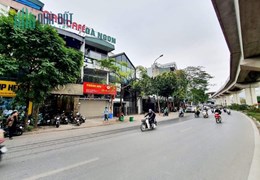 BÁN ĐẤT TẶNG NHÀ - MẶT PHỐ HOÀNG CẦU  - GIÁ ĐẦU TƯ . 100M X 2T X MT 6.5M. GIÁ 37 TỶ
