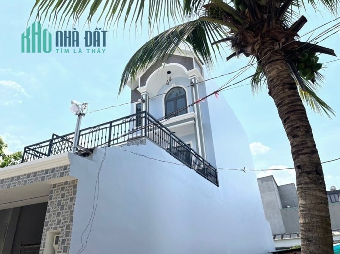 Bán nhà Lã Xuân Oai Quận 9 - Ô tô ngủ trong nhà - 106m2 - Nhỉnh 6 tỷ - 4 PN