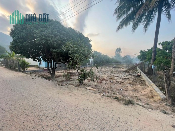 ĐẤT NỀN SUỐI CÁT - CAM LAM - GIÁ ƯU ĐÃI: TỪ 2.5 TỶ ĐỒNG GIẢM CÒN 2 TỶ - CƠ HỘI VÀNG!