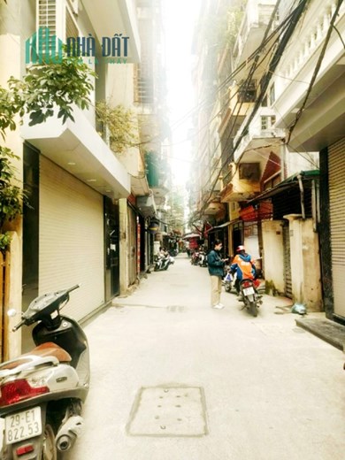 TRƯỜNG CHINH -THANH XUÂN- MẶT NGÕ THÔNG Ô TÔ - 50M2 X 2TẦNG - MT 4.4M - VUÔNG NỞ HẬU - KINH DOANH