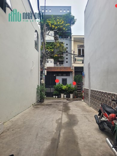 GẦN MẶT TIỀN VƯỜN LÀI - XE HƠI VÀO NHÀ - 2 TẦNG LUNG LINH - MỚI ĐẸP Ở NGAY