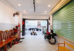 Mặt tiền kinh doanh Hoàng Diệu Q4 Ngang 3.8 nở ngang 6m x12m- 3 tấm Giảm ngay 1tỷ