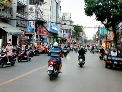 Bán nhà mặt tiền 4 Tầng mới xây, nở hậu gần 5m, kinh doanh nhất nhì Quận 8