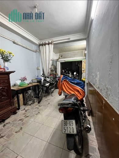 Bán Nhà Mặt Phố La Thành Quận Đống Đa. 43m Nhỉnh 10 Tỷ. Cam Kết Ảnh Thật Mô Tả Chính Xác. Chủ Thiện