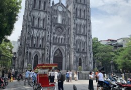Bán nhà phố  Nhà Chung 101m², 2 tầng, MT 4.5m, giá 74.5 tỷ Hoàn Kiếm. Liên hệ MUA : O94lO7l689