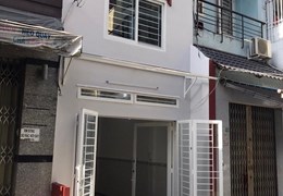 Chính chủ Cho Thuê nhà nguyên căn Địa chỉ 3/31 Thành Thái, Phường 14, Quận 10
