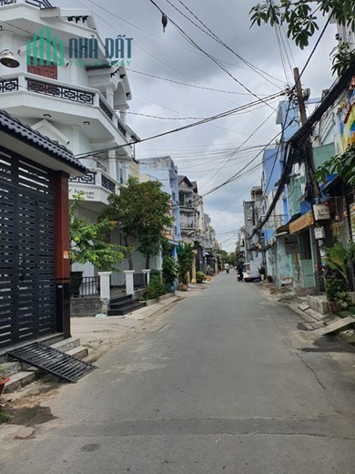 Bình Tân, hương lộ 2, 213m2, hẻm nhựa xe tải, 50triệu/m2, giá 10.8 tỷ thương lượng