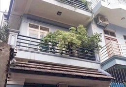 Siêu phẩm Núi Trúc 4.5 tỷ đẹp lung linh
Bán Nhà Đống Đa - 43m2 x 5 tầng - Lô góc thoáng - 15m ra