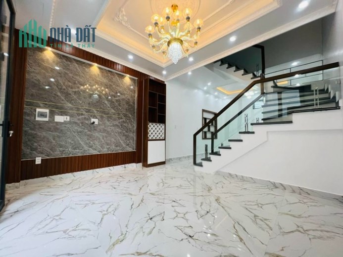 Bán nhà xây mới Trung Hành, diện tích 44m 4 tầng GIÁ 2.6 tỉ ô.tô đỗ cửa