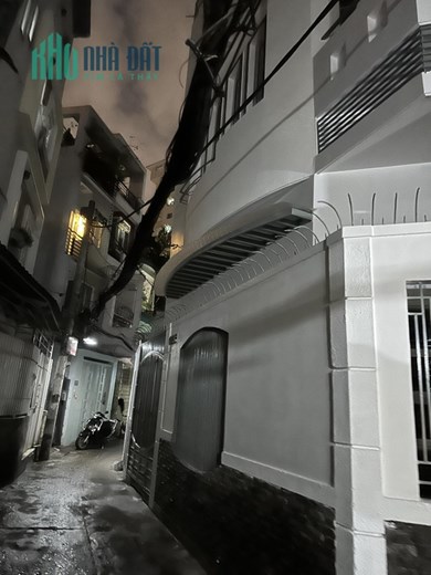 Bán nhà Nguyễn Duy Dương Quận 10 69m2 4T chỉ 7 tỷ 5