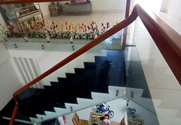 CHỈ 3,x tỷ- BÁN nhà 2 tầng Hòa Xuân, gần Phạm Hùng, cầu Cẩm Lệ, Dt: 5x24m