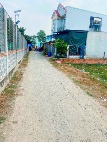 CHÍNH CHỦ CẦN BÁN NHANH LÔ ĐẤT CÓ KHẢ NĂNG SINH LỜI CAO tại xã Mỹ Hạnh Bắc Đức Hòa Long An
