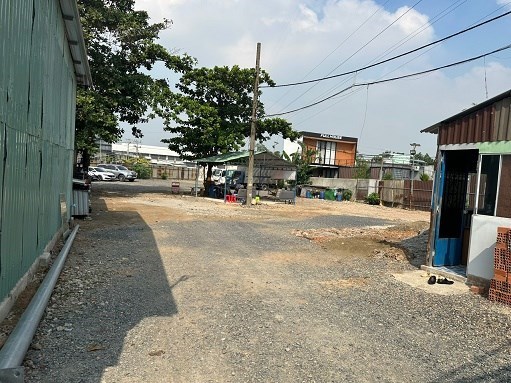 CHO THUÊ MẶT BẰNG 1500M2 TẠI P.LINH TRUNG - THỦ ĐỨC - HCM.