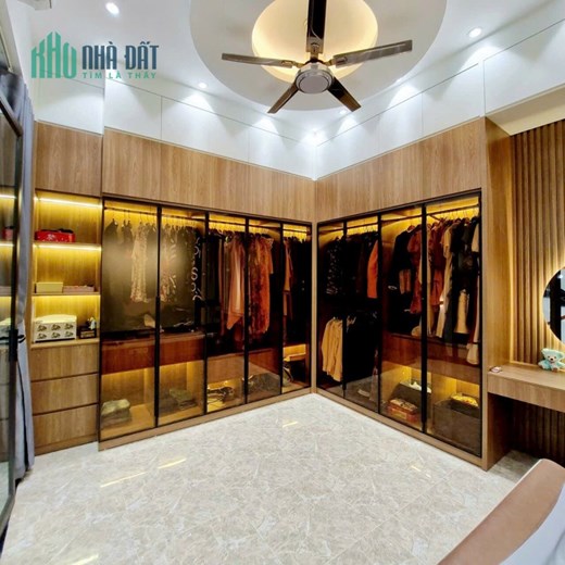 Bán nhà 193 Văn Cao - Thư Trung, 70m 4 tầng GIÁ 5.8 tỉ full nội thất xịn