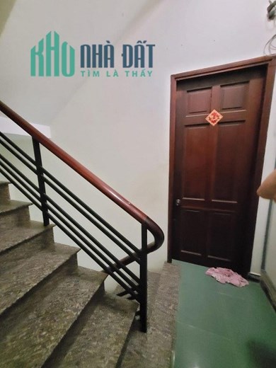 Chủ nhà cần bán nhà 572/19/64 đường Âu Cơ, Phường 10, Quận Tân Bình.