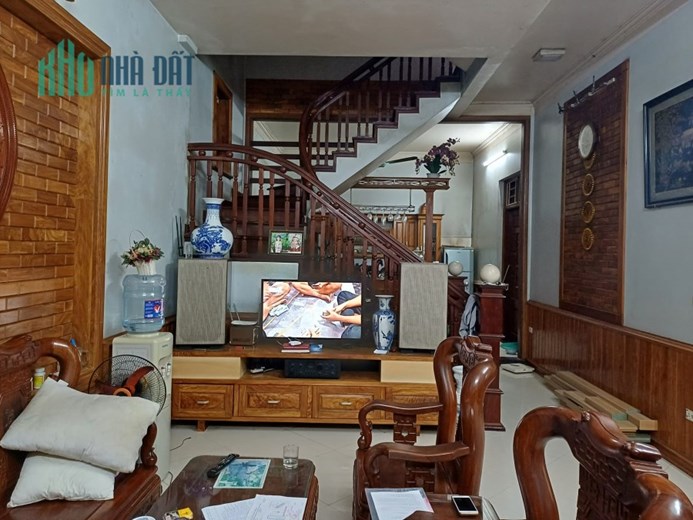 O9 2628 5559  Bán nhà Xuân Đỉnh 128m², 4 tầng, mt 4.8m, giá 12 tỷ Bắc Từ Liêm. Xem thoải mái miễn