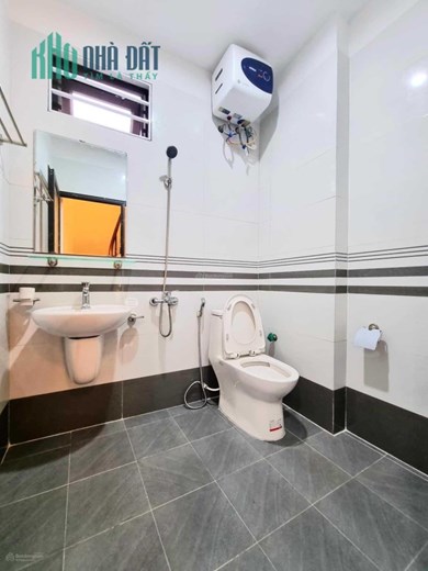 Chính chủ bán nhà riêng 65,8m² x 4 tầng tại số 6 ngách 11 ngõ 131 phố Phượng Trì, Đan Phượng